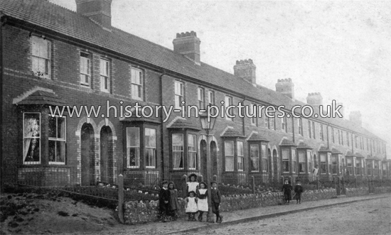 Street Scenes - Great Britain - England - Devon - Axminster - Old And 