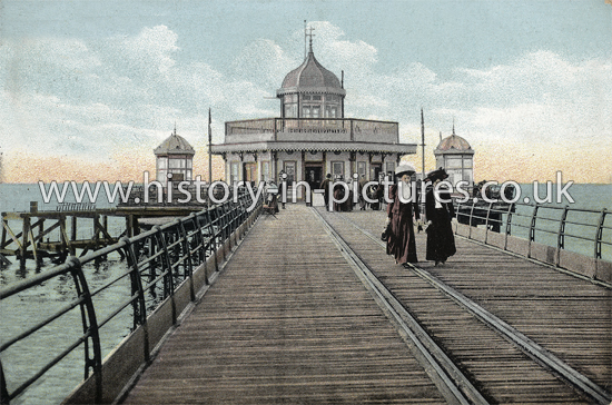 Street Scenes - Great Britain - England - Kent - Herne Bay - Old and ...