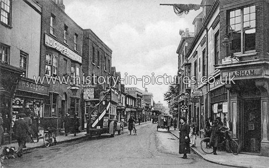 Street Scenes - Great Britain - England - Essex - Romford - Old and ...