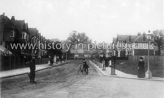 Street Scenes - Great Britain - England - Essex - Woodford Green/Wells ...